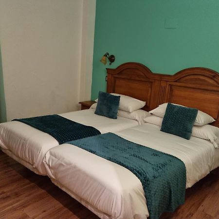Puerta Al Duraton Bed & Breakfast Sebúlcor Eksteriør bilde